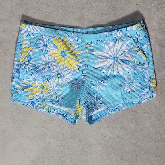 Lilly pulitzer Blue Floral Shorts Sz 12 - Picture 1 of 7